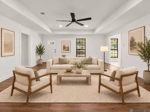 Living - 15316 Libra Ave, Pride, LA 70770 photo 2 of 2