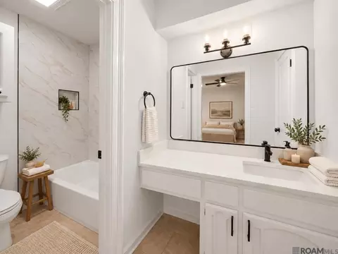 Bath - 15316 Libra Ave, Pride, LA 70770 photo 1 of 2
