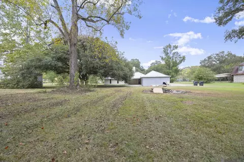 Exterior - 15316 Libra Ave, Pride, LA 70770 photo 2 of 6