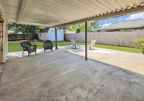 Exterior - 13492 Prairie Ln, Walker, LA 70785 photo 4 of 8
