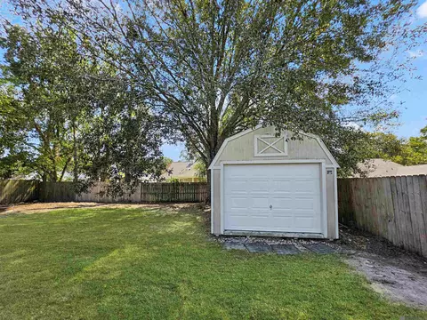 Exterior - 13492 Prairie Ln, Walker, LA 70785 photo 7 of 8