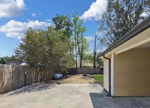 Exterior - 13492 Prairie Ln, Walker, LA 70785 photo 6 of 8