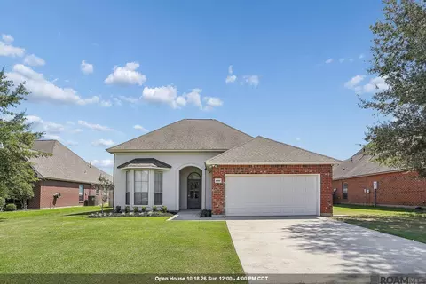 6067 Tuscany Ln, Sorrento, LA 70778