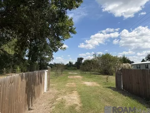 2864 La Hwy 411, Livonia, LA 70755