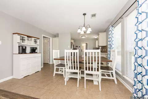 Dining - 12236 Creekside Ave, Walker, LA 70785 photo 1 of 3