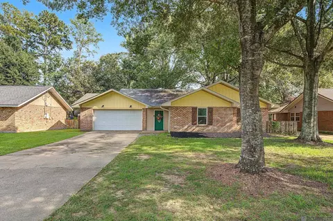 2426 Sherry St, Denham Springs, LA 70726