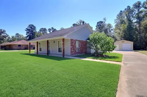 16336 Comanche Ave, Greenwell Springs, LA 70739