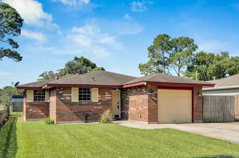 119 Jay St, Belle Chasse, LA 70037