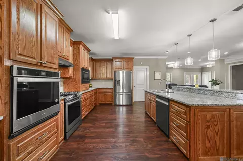 Kitchen - 13823 Cayuga Dr, Baker, LA 70714 photo 1 of 5