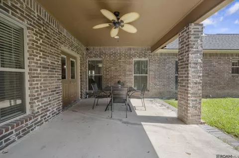 Exterior - 13823 Cayuga Dr, Baker, LA 70714 photo 4 of 7
