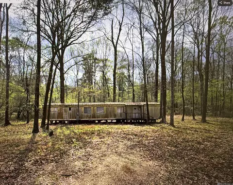 12486 Feierabend Rd, Clinton, LA 70722