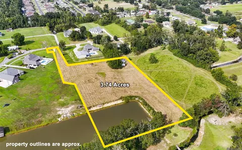 43391 Stevens Rd, Gonzales, LA 70737