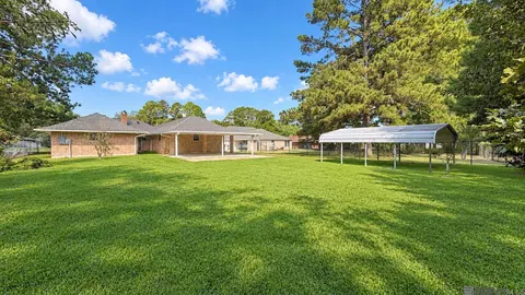Exterior - 13818 Brantley Dr, Baker, LA 70714 photo 5 of 5