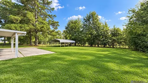 Exterior - 13818 Brantley Dr, Baker, LA 70714 photo 4 of 5