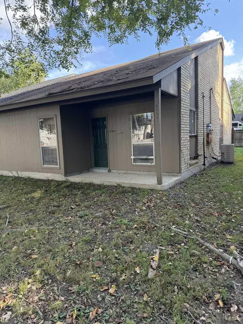 2063 Brightside Dr, Baton Rouge, LA 70820
