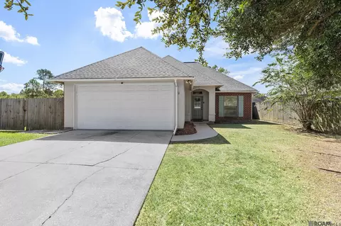 40535 Cross Ridge Ave, Gonzales, LA 70737
