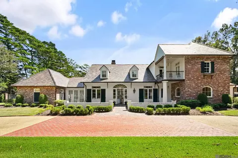 19249 W Muirfield Dr, Baton Rouge, LA 70810