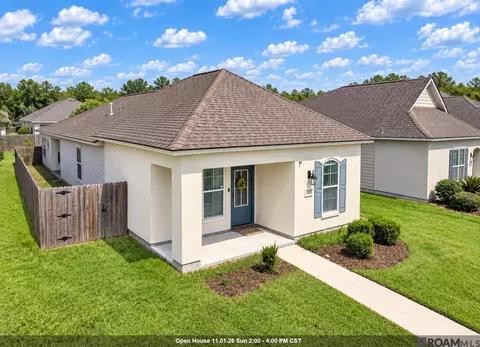 7631 W Pelican Lakes Ave, Baton Rouge, LA 70820