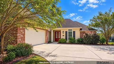 22265 Fairway View Dr, Zachary, LA 70791