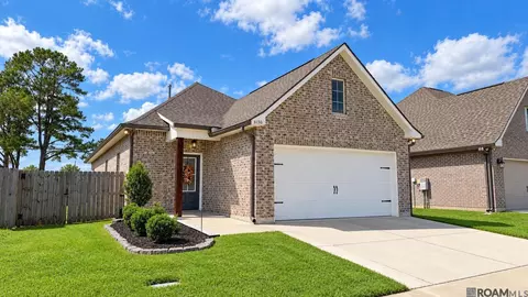 8130 Rocky Trail Ave, Baton Rouge, LA 70820