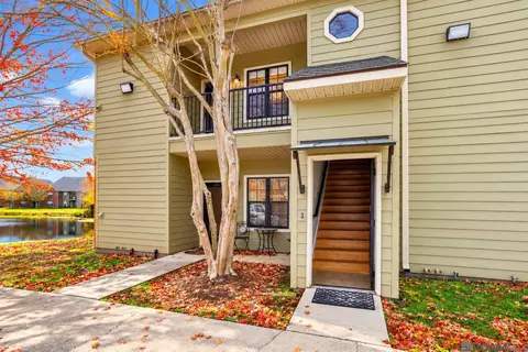 612 S Kenilworth Pkwy # 2B, Baton Rouge, LA 70820