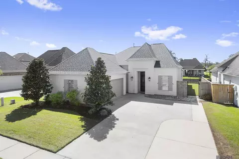43287 Meadow Grove Dr, Prairieville, LA 70769
