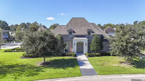 9539 Riviera Ct, Denham Springs, LA 70726