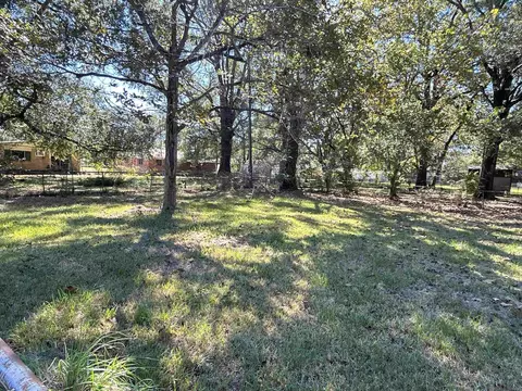 Exterior - 2514 Evans Dr, Baker, LA 70714 photo 4 of 4