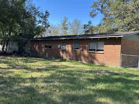 Exterior - 2514 Evans Dr, Baker, LA 70714 photo 3 of 4