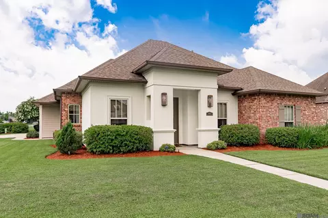 36173 Herons Way Ave, Geismar, LA 70734