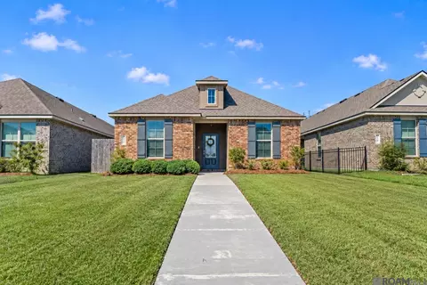 1110 Foxtail Dr, Baton Rouge, LA 70820