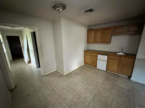 Entry Way - 364 Hickory Dr, Slidell, LA 70458 photo 1 of 1