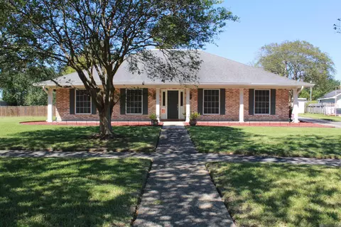 12607 N Highmeadow Ct, Baton Rouge, LA 70816