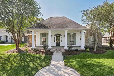 37233 S Lakeshore Ave, Prairieville, LA 70769