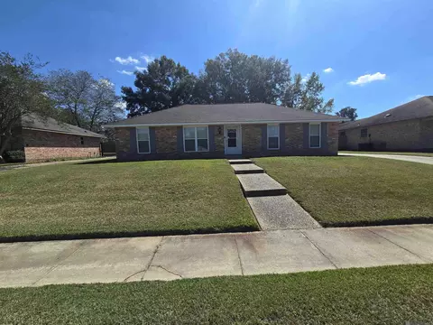 10628 Northdale Dr, Baton Rouge, LA 70814