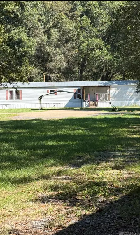 26860 Kelli Dr, Denham Springs, LA 70726