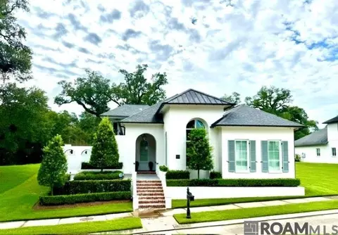 243 Casa Colina Ct, Baton Rouge, LA 70810