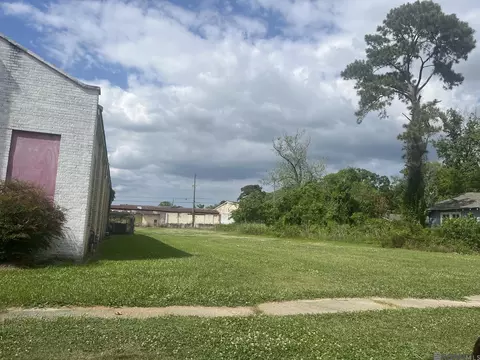 lot12 Oswego, Baton Rouge, LA 70805