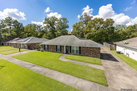 2350 Godfrey Dr, Baton Rouge, LA 70816