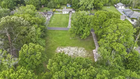 488476 Magnolia Wood Ave, Baton Rouge, LA 70808