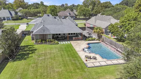 14258 Santa Fe Trl, Prairieville, LA 70769