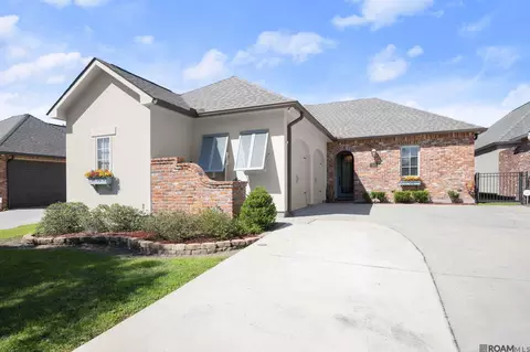 40123 Pelican Roost Dr, Gonzales, LA 70737