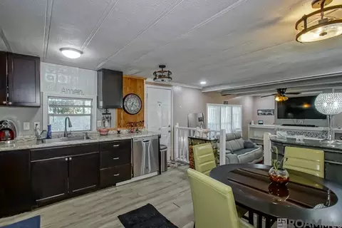 Kitchen - 14381 Pine Park Dr, Walker, LA 70785 photo 2 of 2