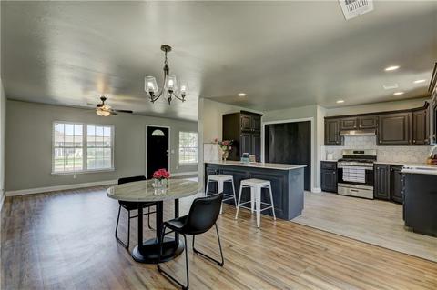 1701 Regency Blvd, Moore, OK 73160 photo 12