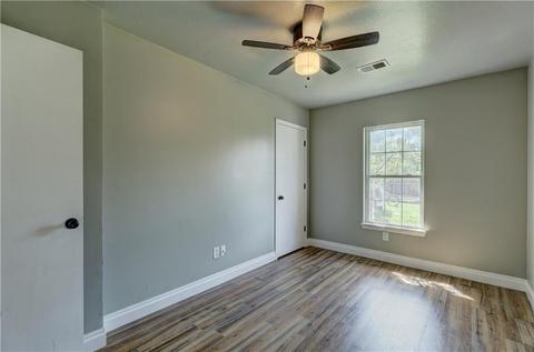 1701 Regency Blvd, Moore, OK 73160 photo 25