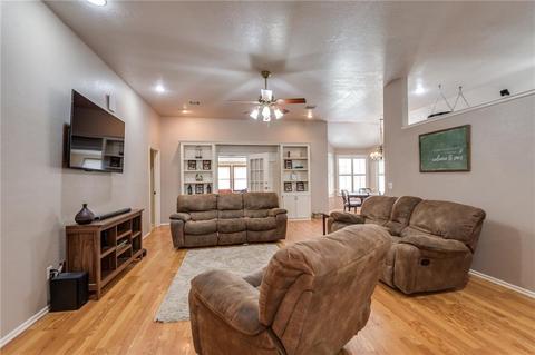 2625 Sequoyah Ave, Moore, OK 73160 photo 3