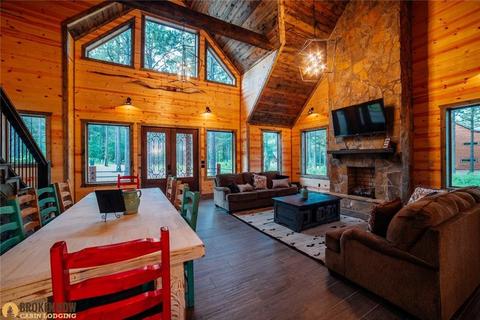 246 Stone Pine Ln, Broken Bow, OK 74728 photo 9