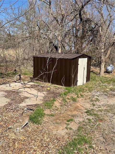297 Cimarron Rd, Crescent, OK 73028 photo 3