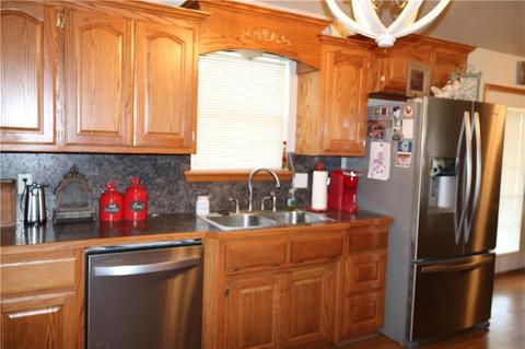 1075 Oxford Rd, Davis, OK 73030 photo 3
