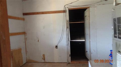 1053 N Dill St, Altus, OK 73521 photo 17